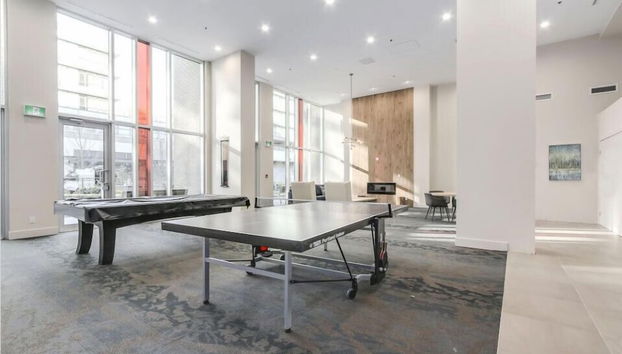 Lovely Oasis near Waterfront & Downtown - Foto 3, Salón en el vestíbulo