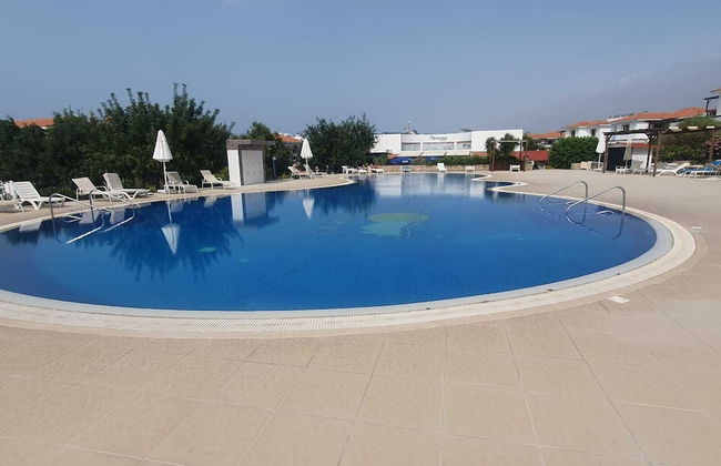 Carrington Sea Magic 2 bed Plus 2 Apartment - Photo 8