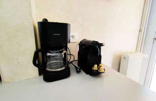 LE PRADET 50m de la plage T2 tout confort LESCLESDENICOLE - Foto 13