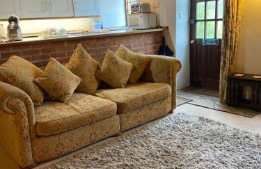 Strongate Cottage Rural Retreat - near Bridport & Jurassic Coastline - Photo 9