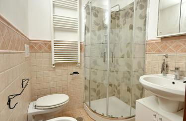 La Riccia Holiday Home - 70 mq 2 Camere e 2 Bagni con Parcheggio Gratis - Foto 10