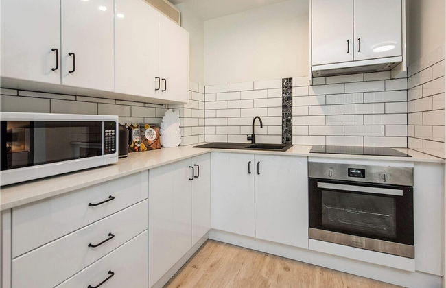 Convenient 1BR Apartment Close to Foreshore & Cbd - Foto 7