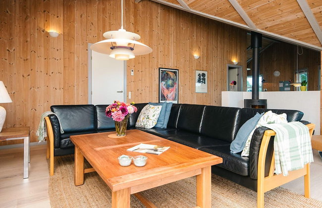 4 Star Holiday Home in Henne - Foto 8