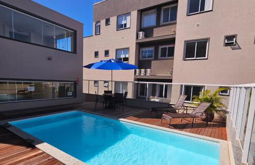 Cobertura em Bombinhas - Piscina - Luxo - Alto Padrão - Foto 1