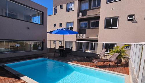 Apartamento de Luxo com Piscina em Bombinhas - Foto 1