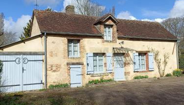 La petite maison en Puisaye - Foto 1