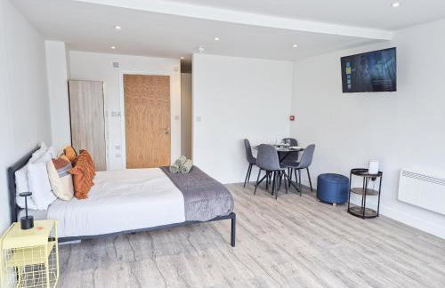 Promo Rate - Comfy Islington Studio Flat near Upper Street, Highbury & Angel Station with FREE WiFi by NourNest Apartments - Foto 19