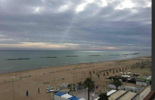 Appartamento mozzafiato fronte mare - Foto 23