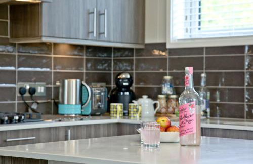 Pamela's Meadow, Strawberryfield Park - Foto 18