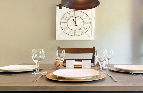 The Redwood Guesthouse at the Floras Lake Getaway - Foto 6