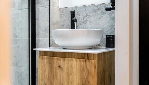 Newly renovated Atherton home by Train station - Foto 3