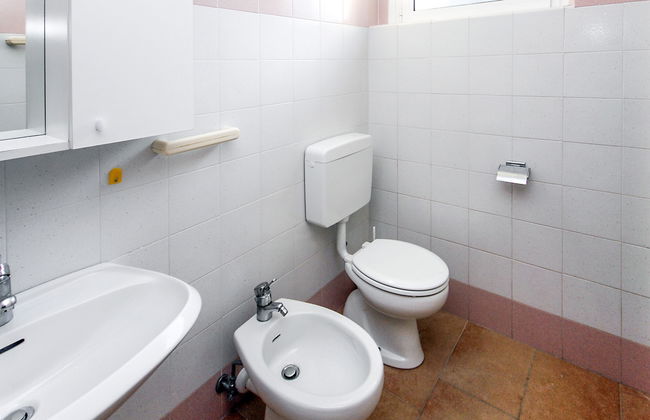 4 bedroom House in Lignano Sabbiadoro with garden and terrace - Photo 12