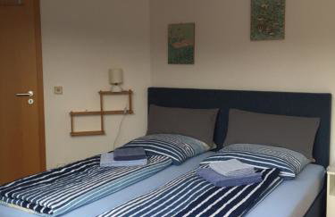 Kleine Wohnung mit Terrasse - Foto 7