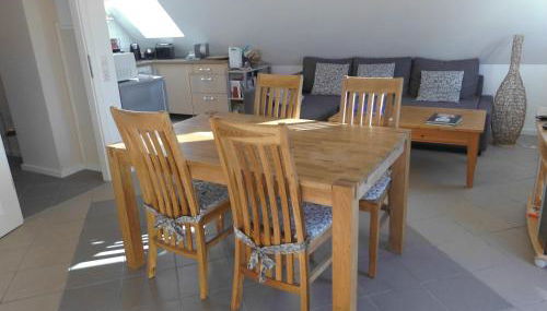 Ferienwohnung Blankenfelde mit Schallschutz und Parkplatz - Foto 3