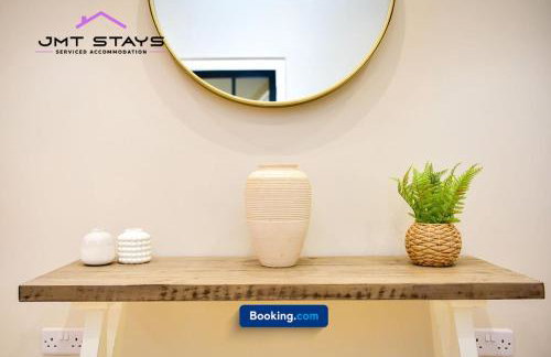 premium Offer for Extended Stays by JMT Stays l Swansea Short Lets and Serviced l With Private Parking - Foto 28