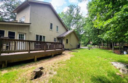 Mountain Hideout by Avantstay Game Room + Deck - Foto 108