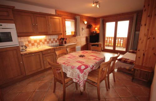 Charmant T3 avec garage et animaux acceptés - FR-1-293-254 - Foto 1