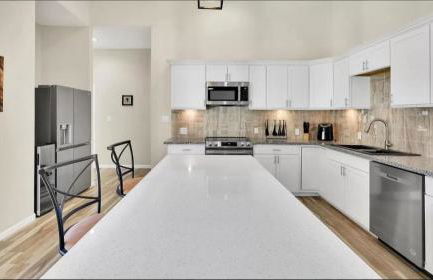 Lakeside mansion minutes to the lake - Foto 2