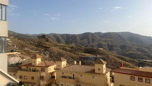 Apartamento nuevo con piscina en la envía golf aguadulce Almería - Foto 3