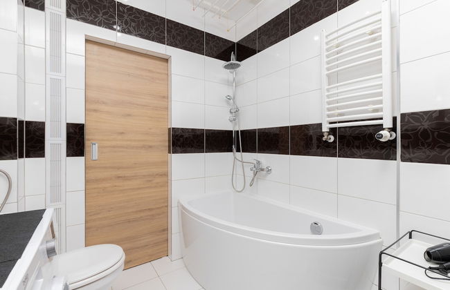 Biała Mewa Apartment by Renters - Photo 33