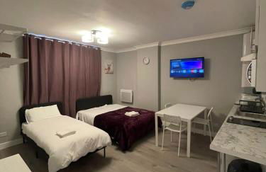 Westminster Inn - Photo 59