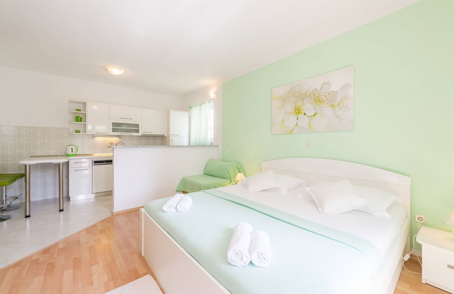 Apartmani Nikolina - Photo 50