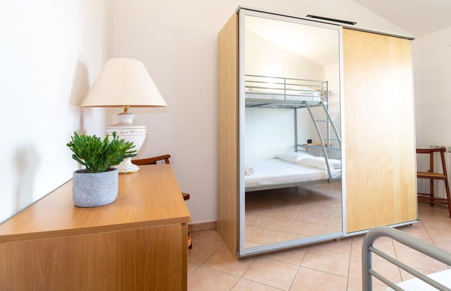 Casa Lyam in Cabras With 2 Bedrooms and 1 Bathrooms - Photo 27