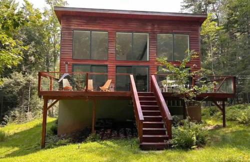 Unique and Private 25ft Waterfall House in Hunter - Foto 68