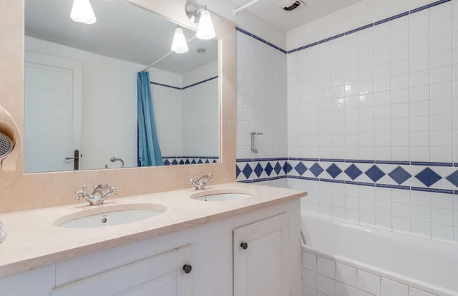 Holiday Flats at Domaine de Saint-endreol With Golf, SPA and Pool - Photo 47