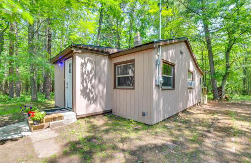 Sunroom, Deck and Grills Marquette Cottage! - Foto 29