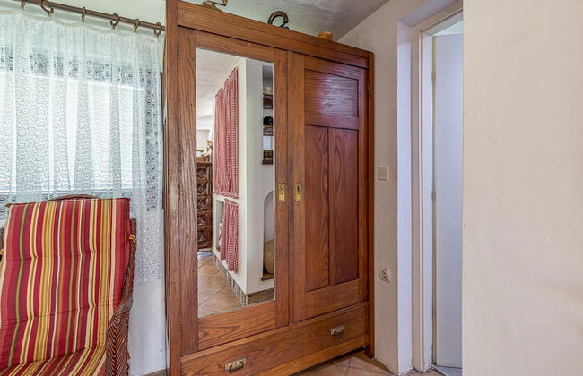 Riverside House With Hot Tub - Photo 20