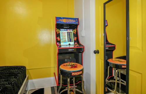 Rock N Roll, Mins to CP & SF, King, Pet OK - Foto 8