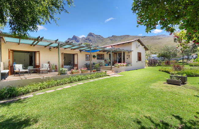 Panaderos - Photo 34