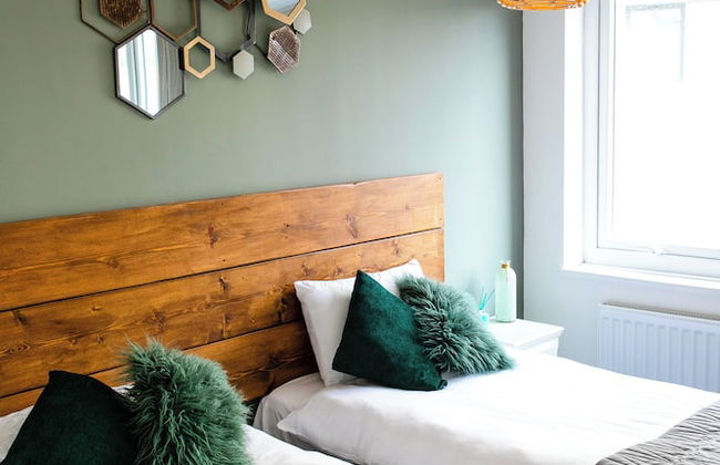 Portland Apartments 198 - Photo 8