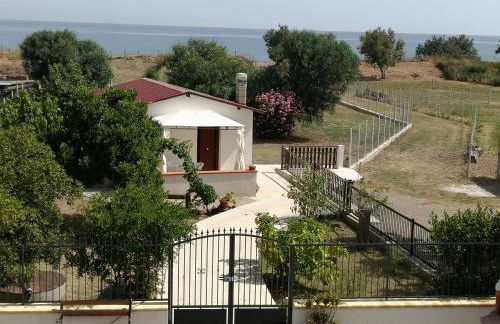 Calabria-VILLA FRANCA- AAUT Casa per Vacanze al mare- Privacy e tranquillità- - Foto 1