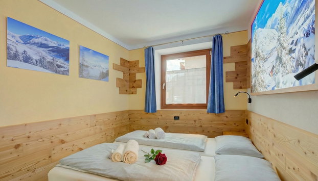 Italia 2 Ski in-Ski out 50m - Foto 3, Habitación