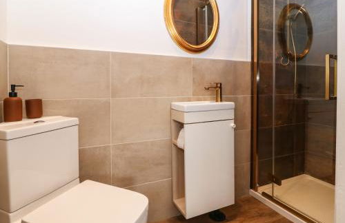 Plas Glan Yr Afon - Photo 37