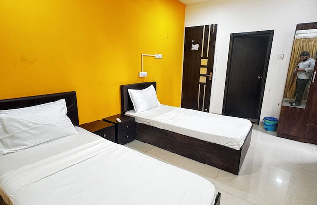 Hsquare Service Apartment Malad - Photo 3