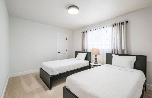 Rena Home Sleeps 8 Yard King Ensuite - Foto 14