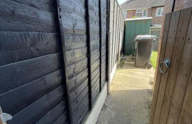 Charlesworth House - Photo 30