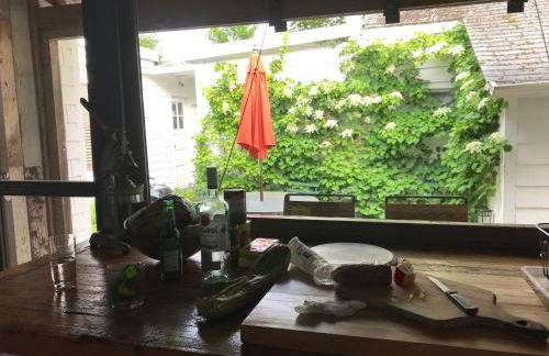 Large Beach Bungalow next to Pond - Foto 7