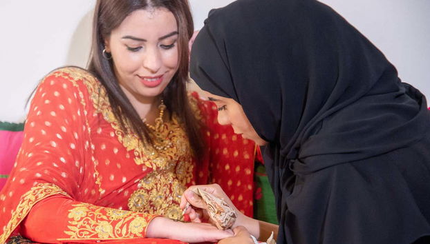 Decoraréis vuestras manos con henna