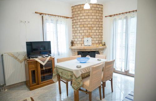 Mountain Voyage Residences - Serene Lesvos Retreats - Photo 3