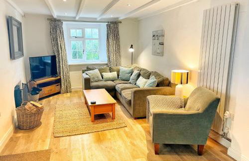 Cornwall Coastal Cottage - Beautiful & Stunning - Photo 1