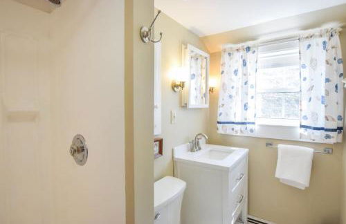 On the Chatham Loop - 1 Min to the Beach - Photo 26