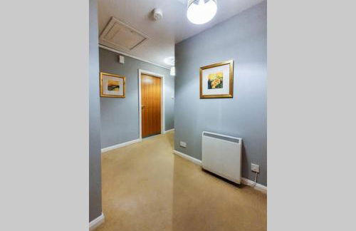 Hilton Wynd Apartment - Photo 2