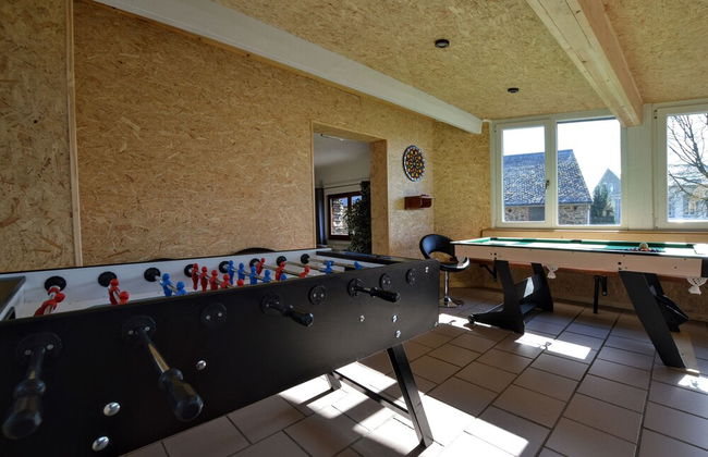 Modern Holiday Home with Hot Tub & Sauna in Ardennes - Foto 32