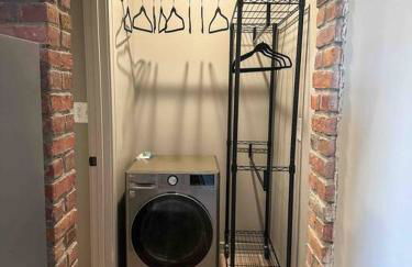 Stylish Cozy Studio in Detroit - Photo 3