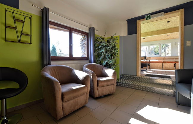 Modern Holiday Home with Hot Tub & Sauna in Ardennes - Foto 27