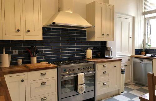 Spacious 3 bed flat in the heart of the west end. - Foto 12